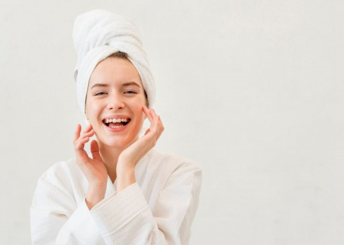 4 Sabun Cuci Muka Murah tapi Bagus untuk Mencerahkan Wajah Berflek Hitam 