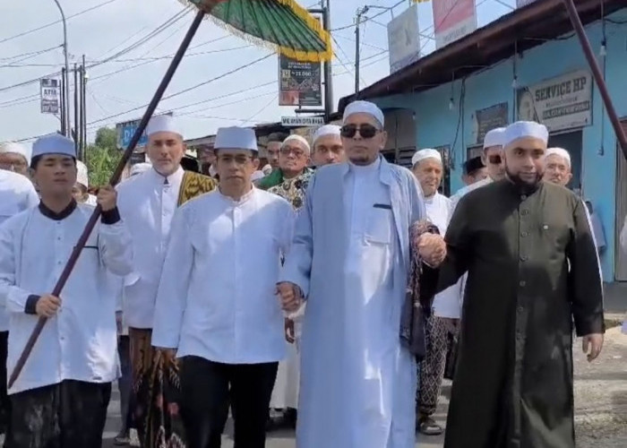 Ribuan Jemaah Hadiri Haul Bawang, Rizal Bawazier: Kenang Perjuangan Ulama di Era Kolonial