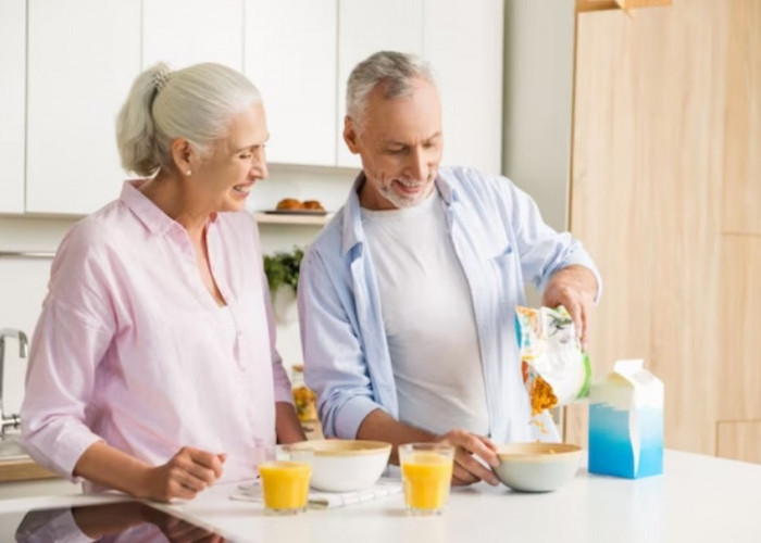 Berikut 10 Susu Bubuk untuk Orang Tua Cegah Osteoporosis