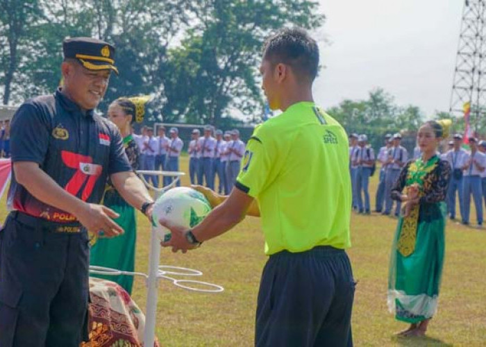32 Tim Pelajar di Kabupaten Batang Ramaikan Turnamen Bhayangkara Cup 2023
