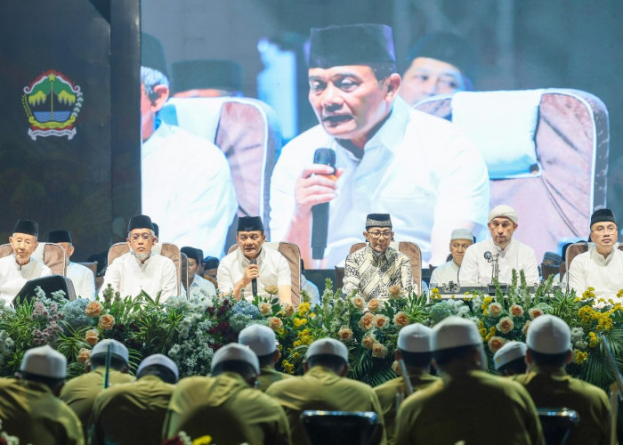 Ribuan Jemaah Jateng Bersholawat Doakan Korban Bencana NTT hingga Kalimantan