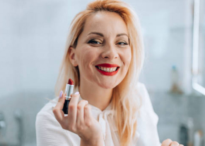 5 Lipstik SPF untuk Bibir Hitam dan Kering, Cocok untuk Usia 30 Tahun Ke Atas 