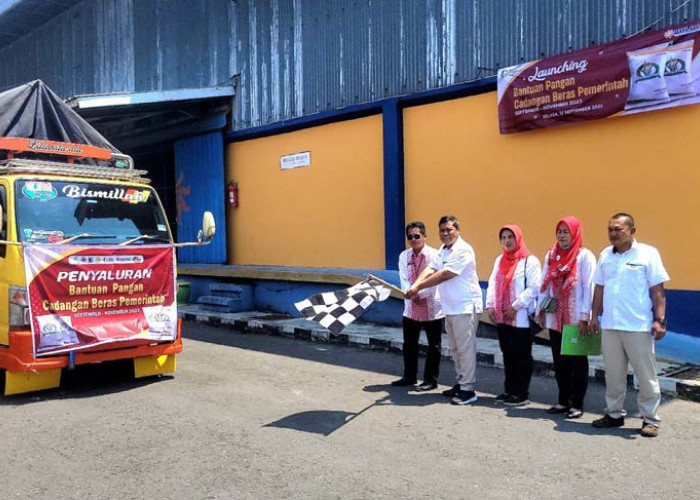 Bulog Mulai Salurkan Bantuan Beras Tahap II untuk 26.240 KPM di Kota Pekalongan