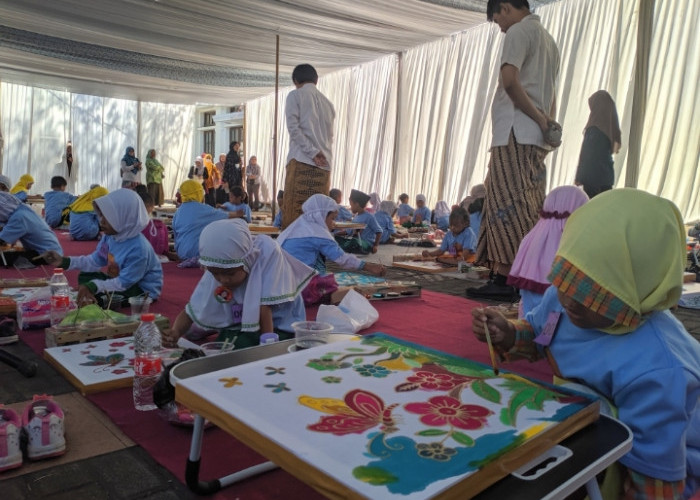 Tumbuhkan Minat Anak pada Batik, Museum Batik Pekalongan Gelar Lomba Nyolet 