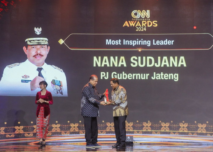 Catatkan Kinerja Positif, Nana Sudjana Raih Penghargaan  Most Inspiring Leader