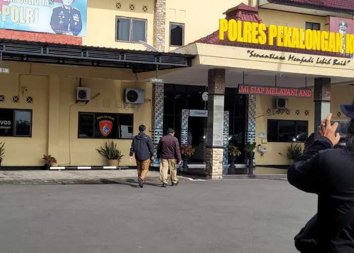 Sejumlah Pejabat Pemkab Pekalongan Diperiksa KPK di Mapolres Pekalongan Kota