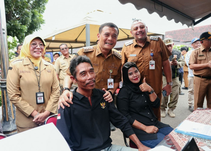Gubernur Jateng Garansi Izin Kapal Nelayan Kecil Gratis, Ahmad Luthfi: Ketemu Pungutan, Laporkan!