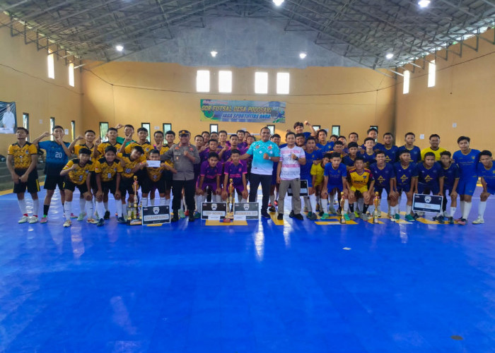 Kalahkan SMKN Sragi, SMAN 1 Bojong Juara Student Futsal Championship 2023 Pekalongan