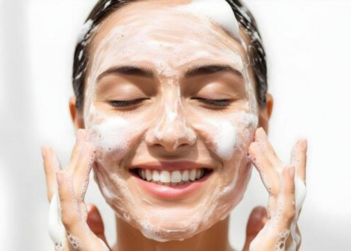 4 Sabun Cuci Muka yang Mengandung Collagen, Bikin Wajah Awet Muda