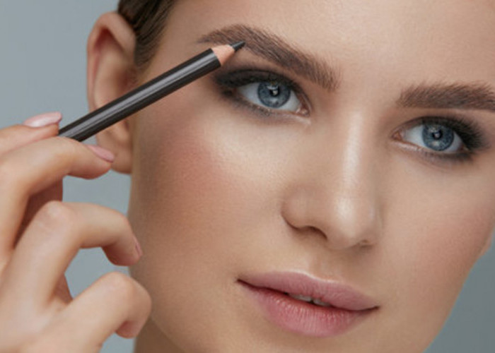 4 Pensil Alis yang Bagus untuk Pemula dan Harganya Murah di Kantong