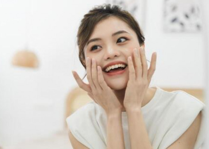 5 Rekomendasi Sunscreen yang Cocok untuk Menghilangkan Flek Hitam Usia 40 Tahunan