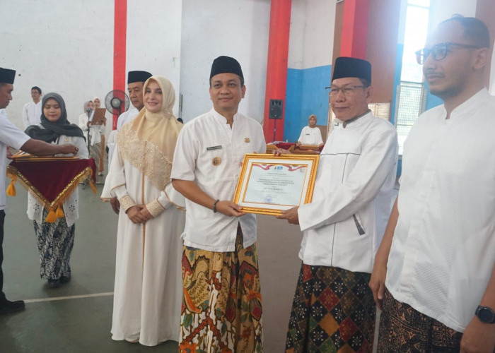 HUT ke-120 Kota Pekalongan: Pemkot Beri Penghargaan Spesial untuk 8 Tokoh Pembangunan Paling Berjasa