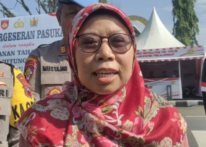 Pleno Rekapitulasi Suara Tingkat Kecamatan Pemilu 2024 Ditunda, Akan Dilakukan Maintenance Sirekap