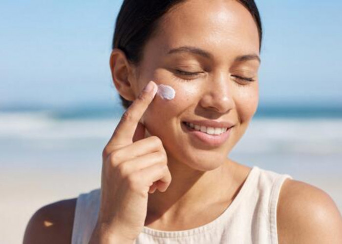 4 Rekomendasi Sunscreen Murah Tapi Bagus di Alfamart