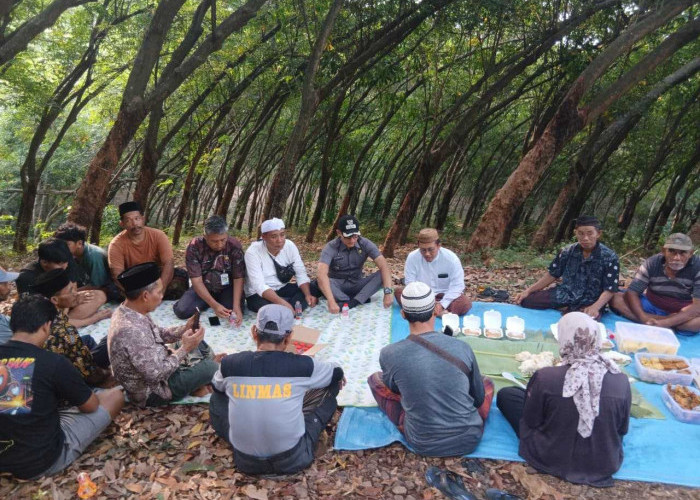 Kecelakaan Berulang di Jalur ke Industropolis Batang, Warga Kedawung Gelar Doa Bersama di Tanjak Watu Gede