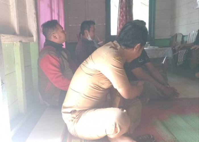 Oknum Anggota DPRD Batang Digerebek Warga Saat Berada di Rumah Janda