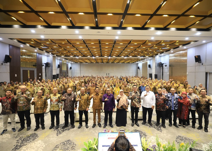 Ekonomi Batang Tumbuh 8,38 Persen, OJK Ajak ASN Ikut Jadi Investor