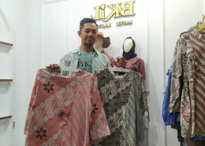 Dari Pasar Tradisional ke Dunia Digital: Kisah Sukses Ahmad Musa, Pengusaha Batik Pekalongan