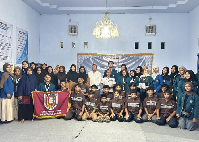 Buka Bersama, IKA UNDIP Batang dan IMADIBA Motivasi Anak Panti Aisyiyah Kauman Lanjutkan Pendidikan Tinggi