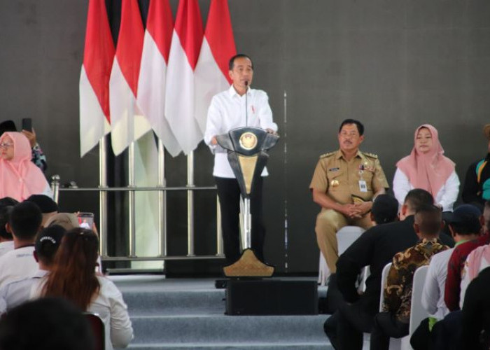 Jokowi akan Tambah Subsidi Pupuk, Petani Boleh Beli Pupuk Pakai KTP