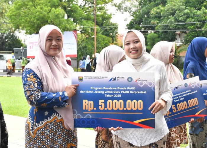 Selamat, 15 Guru PAUD Berprestasi di Batang Terima Beasiswa Bunda PAUD-Bank Jateng Rp75 Juta