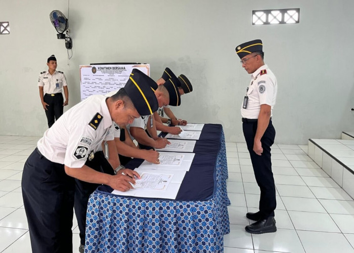 Perkuat Integritas Pegawai, Lapas Pekalongan Gelar Penandatanganan Komitmen Bersama dan Pakta Integritas