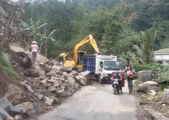 Waduh Geger, Diduga Ada Galian Batu Ilegal di Wilayah Kandangserang