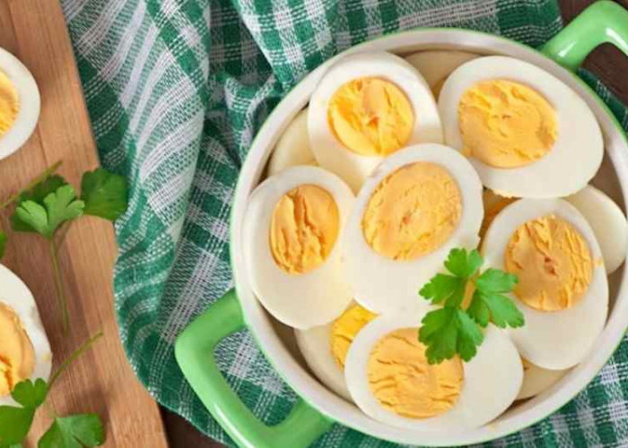 8 Manfaat Sarapan Telur Rebus Kaya Protein Bagus untuk Diet, Wajib Coba Nih!