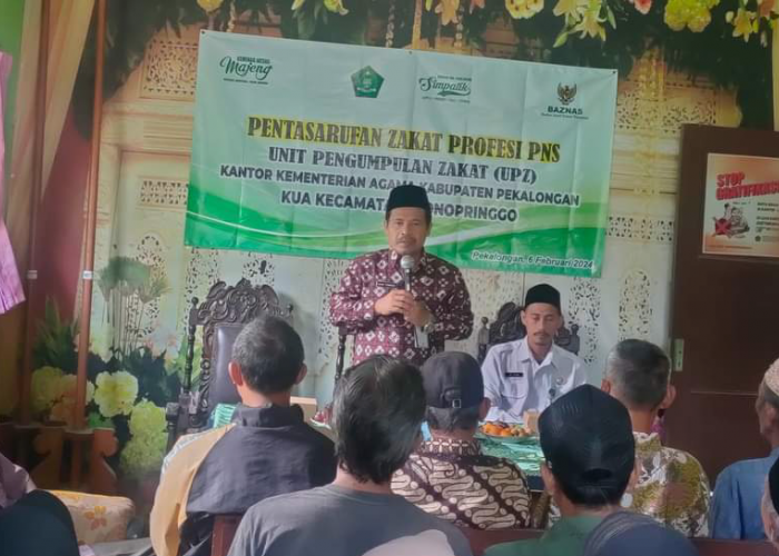 42 Orang di Kecamatan Wonopringgo Terima Zakat Profesi dari Kemenag Kabupaten Pekalongan