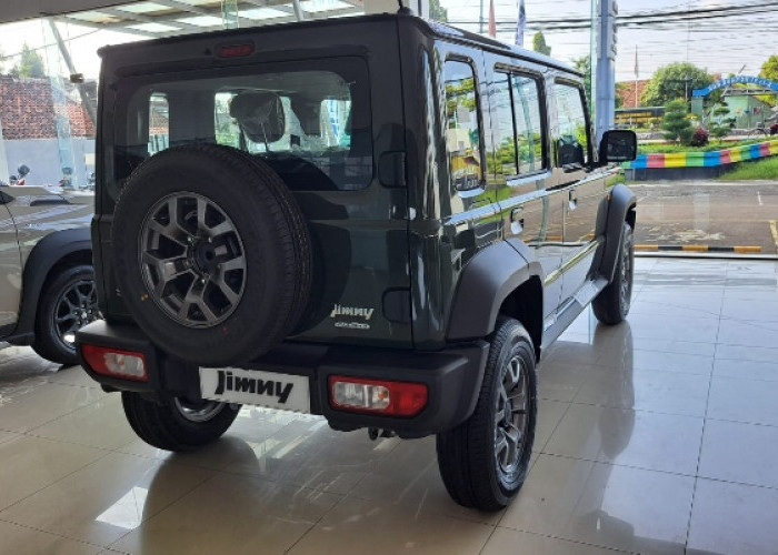 Tangguh Segala Medan, Tawaran Terbaru Mobil Offroad Suzuki Jimny 5 Door 