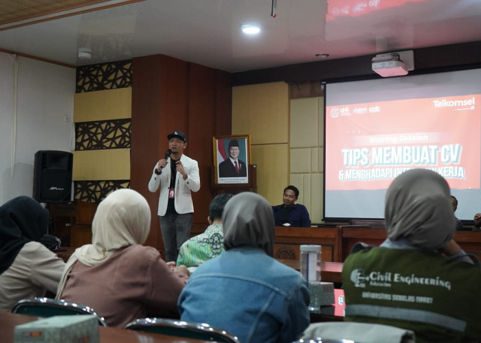 Telkomsel dan UNS Bekali Mahasiswa Hadapi Dunia Kerja Lewat Sharing Session