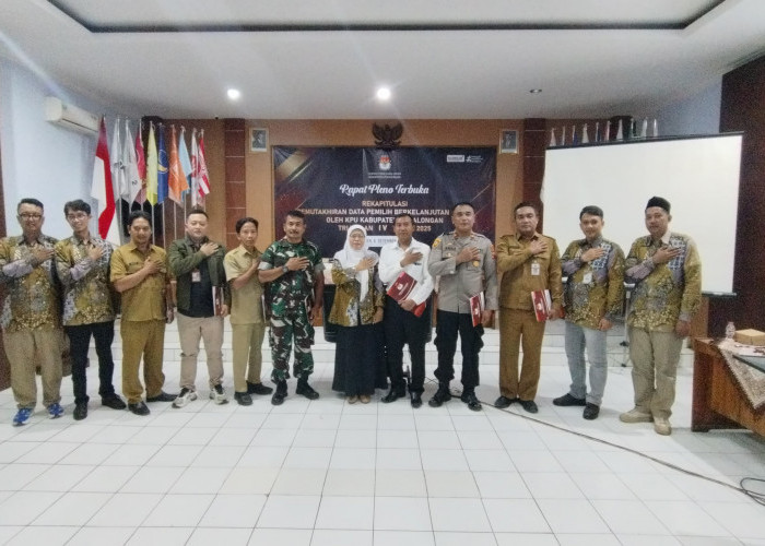 KPU Kabupaten Pekalongan Gelar Rapat Pleno Terbuka PDPB Triwulan IV Tahun 2025