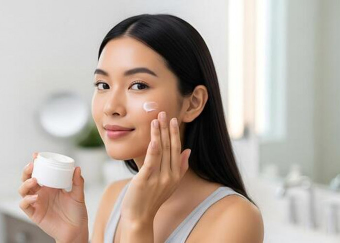 4 Moisturizer Wardah untuk Mencerahkan Kulit Kusam di Usia 40 Tahunan