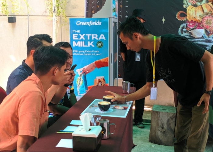 Keseruan Latte Art Competition Digelar Anak Panah Kopi Plus Pekalongan