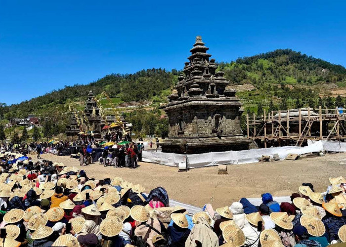 Dieng Culture Festival 2026 Gelar Ruwatan 13 Anak Gimbal, Dorong Ekonomi Khas 'Negeri Atas Awan'