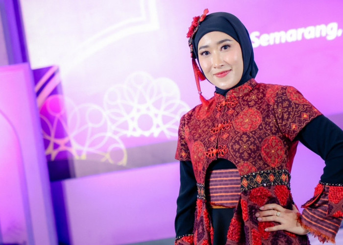 Anggun Bersahaja! Inggit Soraya Pukau Panggung D’Modifest 2026 Lewat Batik Jlamprang Khas Kota Pekalongan