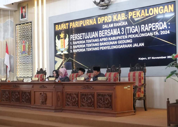 Bupati Pekalongan Fadia Arafiq dan DPRD Kabupaten Pekalongan Setujui 3 Raperda