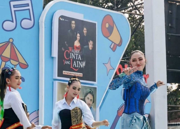 Aksi Panggung Siti Badriah Semarakkan Karnaval SCTV di Batang, Terharu Penonton Hafal Lirik Lagunya