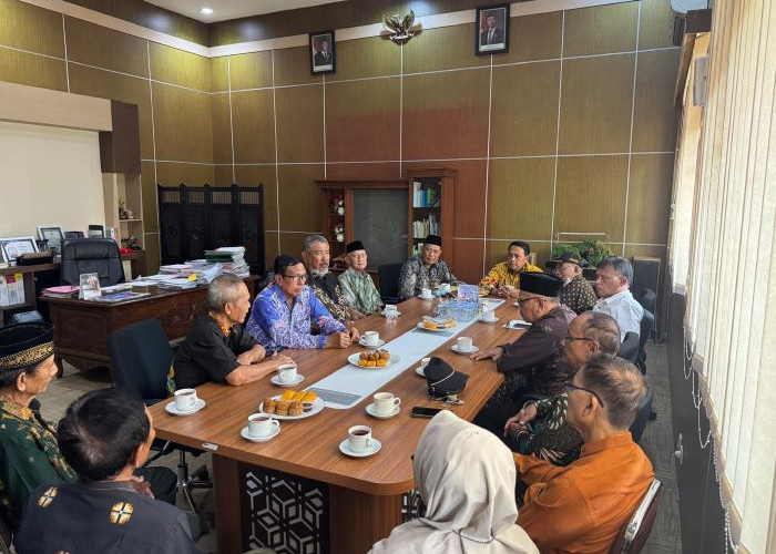 PWRI dan DHC 45 Temui Sekda Pekalongan, Bahas Mosi Tidak Percaya hingga Masa Depan Birokrasi