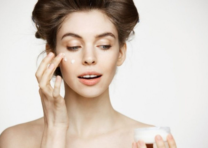 Top 4 Skincare Ceramide Untuk Mencegah Penuaan Dini, Rahasia Kulit Tampak Awet Muda!