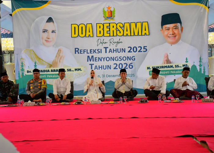Doa Bersama Akhir Tahun, Bupati Fadia Arafiq Ajak Masyarakat Bermuhasabah dan Bersyukur Sambut Tahun 2026