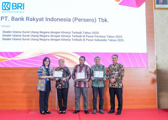 Dukung Penguatan Pasar Keuangan Domestik, BRI Raih 3 Penghargaan Dealer Utama dengan Kinerja Terbaik