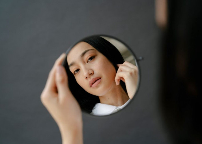 Inilah 4 Merk Cushion untuk Riasan Sehari-Hari, Samarkan Pori dan Garis Halus!