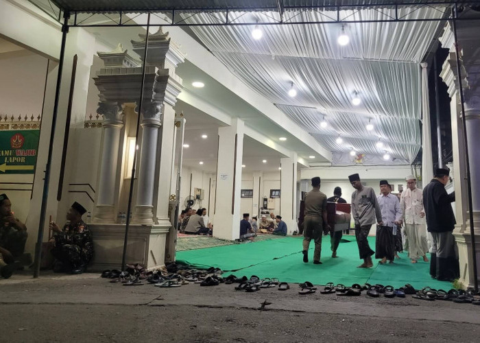 Jenazah Syarifah Salma Istri Habib Luthfi Akan Disalatkan di Masjid Jami' dan Dimakamkan di Sapuro bada Ashar