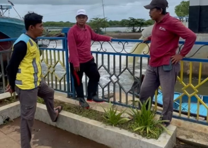 Wakil Ketua DPRD Sumar Rosul Tinjau Rumah Pompa untuk Pastikan Pengurangan Banjir