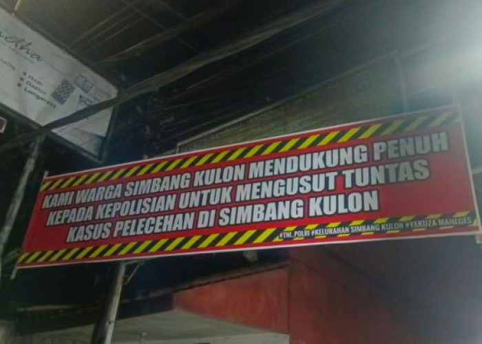 Warga Simbang Kulon Gelar Aksi Damai Pasang Spanduk, Dukung Pengusutan Kasus Pelecehan Seksual