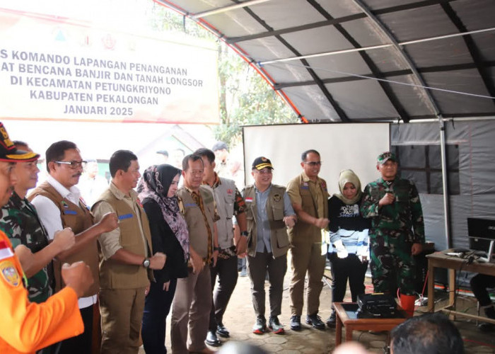 Ketua DPRD H. Abdul Munir Bersama Forkopimda Dampingi Kepala BNPB Tinjau Posko Bencana Tanah Longsor di Petung