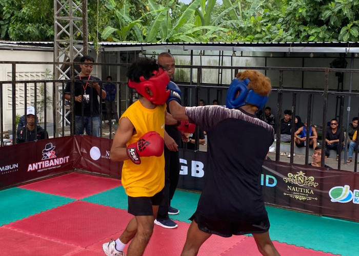 Brass Bress Boxing Meriahkan Pekalongan, Pertina Kab. Pekalongan Dorong Munculnya Bibit Petinju Baru