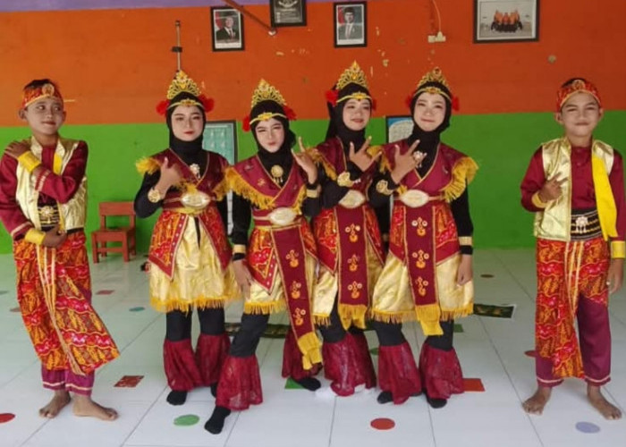 MIS Sidorejo Tirto Raih Juara II Lomba Tari Kreasi di Pekan Raya Kajen 2026