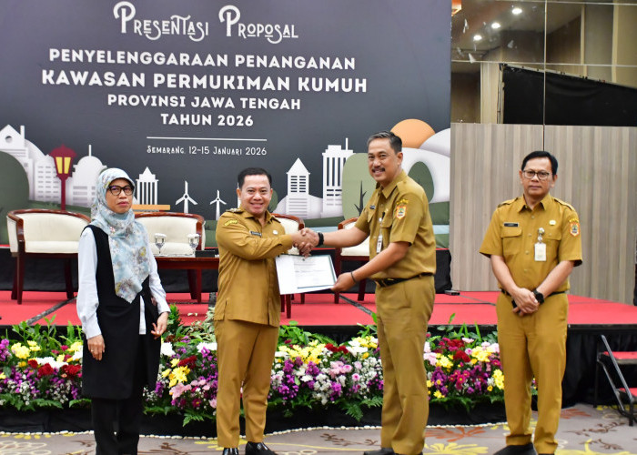 Wakil Bupati Pekalongan Sukirman Paparkan Strategi Penanganan Kawasan Kumuh di Tingkat Provinsi